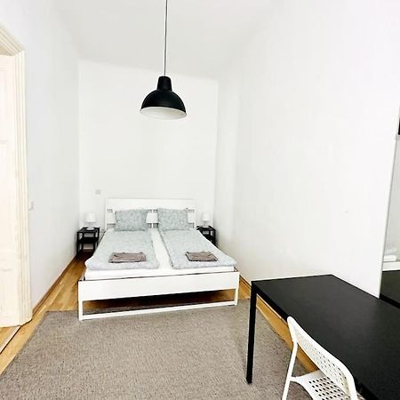 Best Location - Cozy City Centre Apartment Відень Екстер'єр фото